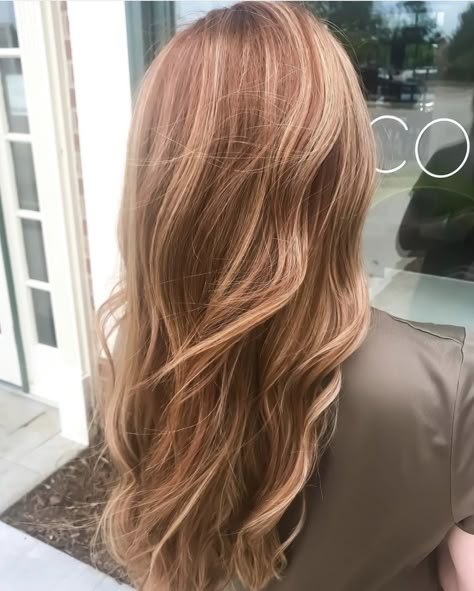 Strawberry Blonde With Brown Highlights, Strawberry Blonde Hair With Balayage, Strawberry Brown Highlights, Copper Dirty Blonde Hair, Auburn Blonde Balayage Ombre, Copper Highlights On Dirty Blonde Hair, Bronde Balayage Copper, Light Brown And Red Hair Balayage, Dirty Blonde Red Hair