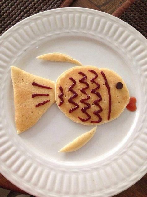 Fish Shaped Pancakes, Fish Pancakes, Kids Pancakes, Shaped Food, Kid Foods, Pancake Art, Kids Breakfast, Fun Food For Kids, Food Art For Kids