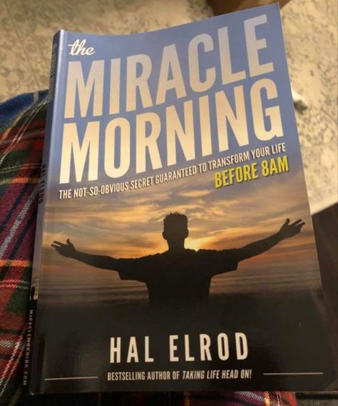 Miracle Morning Book, Morning Miracle, The Miracle Morning, Taking Lives, Miracle Morning, Transform Your Life, Bestselling Author, Book Worth Reading, Worth Reading