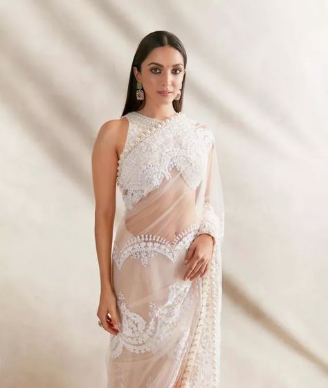 20 Divas Who Flaunted Uniquely Styled Blouses, From Infinity Blouse To Scrunched Halter Neck Blouse Halter Neck Blouses, White Saree, Indian Dresses Traditional, Kiara Advani, Up Book, Stylish Sarees, Indian Designer Outfits, Saree Look, Indian Fashion Dresses