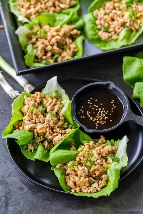 Pf Changs Chicken Lettuce Wraps, Pf Chang, Chicken Lettuce Wraps Recipe, Pf Changs, Chicken Wrap Recipes, Easy Chicken Breast, Lettuce Wrap Recipes, Grape Salad, Lettuce Wrap