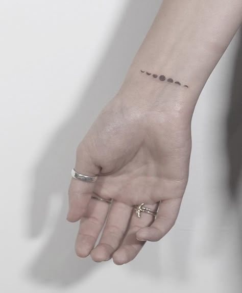 Tiny Moon Phases Tattoo, Lunar Eclipse Tattoo Minimalist, Small Moon Phase Tattoo, Moon Small Tattoo, Lunar Phases Tattoo Minimalist, Simple Moon Phases Tattoo, Moon Phase Minimalist Tattoo, Small Moon Phase Tattoo Simple, Best Small Tattoos