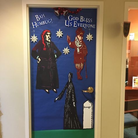 Carol Poster, A Christmas Carol Themes, Diy Christmas Door Decorations, Door Decorations Classroom Christmas, Scrooge Christmas, Muppets Christmas, Diy Christmas Door, Christmas Door Decorating Contest, Christmas Contests