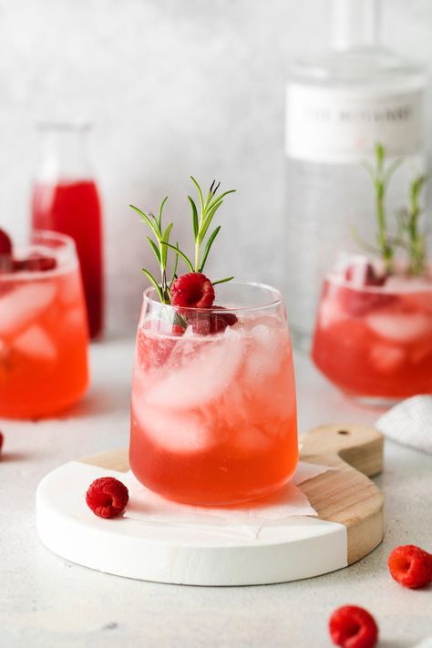 This Raspberry Gin Cocktail is the perfect sweet and fruity drink for Valentine’s day. This refreshing cocktail is made with two types of liquor, fresh lemon, and a refined sugar-free raspberry simple syrup! Gin Lemon Cocktail, Raspberry Gin Cocktail, Raspberry Simple Syrup, Types Of Liquor, Easy Gin Cocktails, Kitchen Website, Gimlet Cocktail, Valentine Cocktails, Raspberry Gin