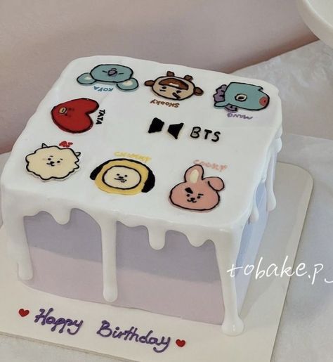 BT21 BTS Jhope Birthday Cake, Bt21 Cake Birthday Ideas, Bts Cake Birthday Ideas, Bts Inspired Cake, Bts Cake Simple, Bts Cake Design, Bts Theme Cake, Bts Birthday Cake, Bt21 Cake