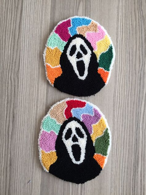 Scream Punch Needle, Halloween Needle Punch, Punch Needle Kawaii, Spooky Punch Needle, Punch Needle Ghost Pillow, Handmade Wall Hanging, Rug Inspiration, Punch Needle Patterns, Needle Punch