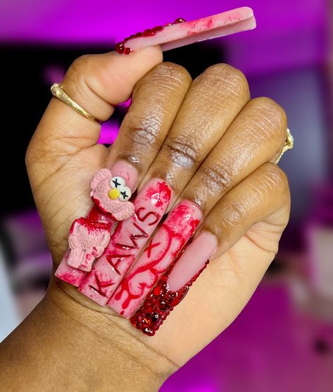 🩸🩸 KAWS 🔪♥️ • • #halloween #kaws #halloweennails #bling #browardnails #browardnailtech #tamaracnails #miaminailtech #explorepage Halloween Kaws, Kaws Nails, Miami Nails, Short Acrylic, Unique Acrylic Nails, Short Acrylic Nails Designs, Short Acrylic Nails, Nails Designs, Acrylic Nail Designs