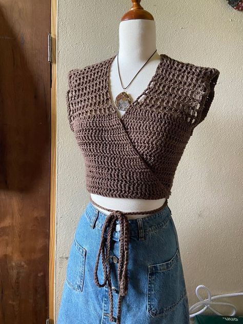 Crochet Crop Top Outfit, Crochet Wrap Top, Lay Lay, Crochet Outfits, Crop Top Crochet, Crochet Festival, Hippie Crochet, Custom Top, Sassy Outfit