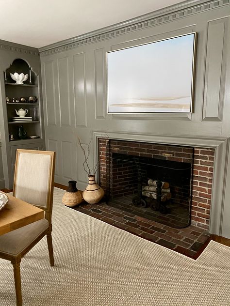 Neutral tones and soft textures. Who else is loving this custom cut to fit area rug? ✨ . . . . . #thecarpetworkroom #arearug #neutralrugs #rugsofpinterest Rugs In Front Of Fireplace, Dining Room Design Board, Fireplace Area, Family Room Rug, Green Dining Room, Black Splash, Neutral Area Rugs, Rug Interior, Custom Area Rugs