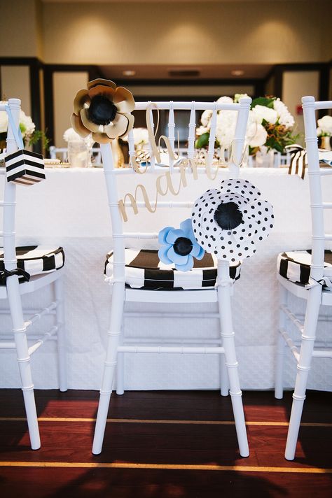 Kate Spade Inspired Baby Shower | The Little Umbrella Kate Spade Table Decor, Kate Spade Party Decorations, Kate Spade Backdrop, Sprinkle Decor, Kate Spade Inspired Party, Kate Spade Baby Shower, Kate Spade Inspired, Baby Sprinkle, Kate Spade