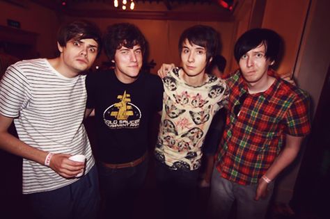 Crabstickz, KickThePJ, danisnotonfire & AmazingPhil. Could there be more perfection in a single photo? Chris Kendall, Dan And Phill, Sorry My Love, Phil 3, Jack And Mark, Phil Lester, Dan Howell, Amazingphil, Youtube Stars