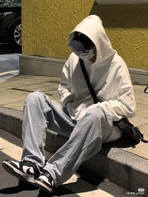 Manhwa Fashion Men, Hoodie Guy Aesthetic, K Fashion Men, Ulzzang Boy Outfits, Acubi Boy, Acubi Men, Acubi Fashion Men, Korean Street Fashion Men, Hairstyle Tips