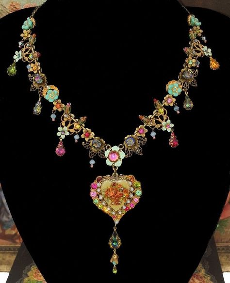 Heart Roses, Michal Negrin, Roses Pattern, Southwest Jewelry, Necklace Patterns, Love Jewelry, Rose Pendant, Fabulous Jewelry, Lovely Earrings