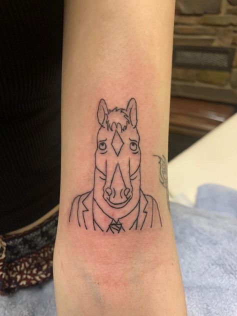 bojack horseman tattoo Bojack Horseman Graduation Cap, Bojack Horseman Tattoo Minimalist, Bojack Horseman Drawing, Bojack Horseman Tattoo, Erin Core, Horseman Tattoo, Blonde Tattoo, Cute Tats, Bojack Horseman