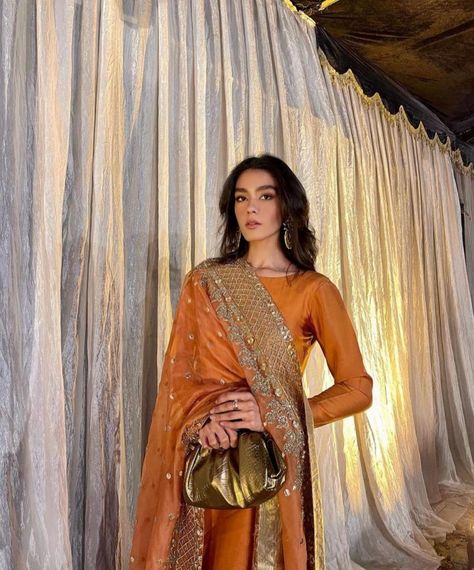 Desi Fits, Desi Aesthetics, Trendy Outfits Indian, Indian Outfits Lehenga, Pakistani Couture, Pakistani Wedding Outfits, Desi Fashion Casual, Pakistani Fashion Party Wear, Indian Dresses Traditional