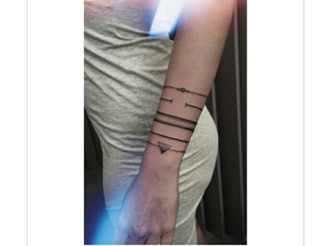 Arm Cuff Tattoo, Armband Tattoo Meaning, Wrist Bracelet Tattoo, Henne Tattoo, Blade Tattoo, Cuff Tattoo, Armband Tattoos, Marquesan Tattoos, Bracelet Sleeve