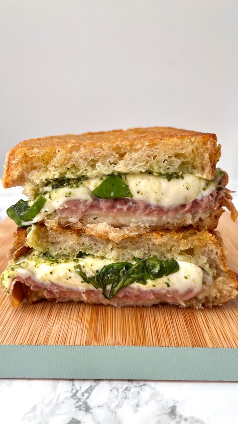 STANLEY TUCCI'S FAVOURITE SANDWICH — Desert Island Dishes Tucci Recipes, Prosciutto Sandwich, Stanley Tucci, Whole Roasted Cauliflower, Sandwich Ingredients, Hot Sandwich, Best Sandwich, Desert Island, Wrap Sandwiches