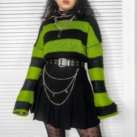 Green and black ragged priest jumper with black tennis skirt and belt chains. Alternative / grunge style outfit inspo Egirl Style Outfits, Belt Chains, Clothing Aesthetics, E Girl Style, Egirl Style, Alt Grunge, Egirl Fashion, Alt Clothes, Egirl Outfits