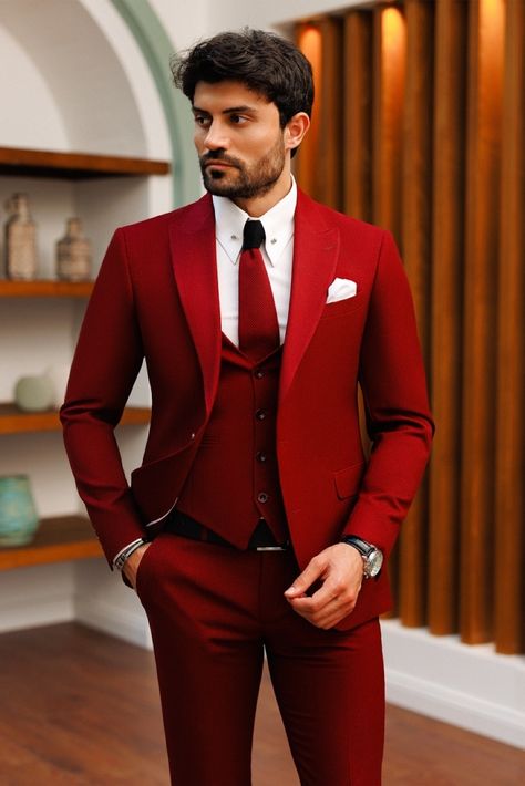 Red Mens Suit, Red Wedding Suit, Red Groomsmen, Blazer Waistcoat, Best Suits For Men, Red Tuxedo, Grooms Suit, Single Breasted Suit, Mens Wedding Suits