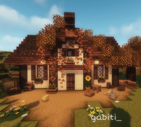 Autumn Minecraft House, Minecraft Autumn House, Coquette Minecraft, Castle Blueprints, Minecraft Castle Blueprints, Minecraft House Decor, Minecraft Halloween, Minecraft Town, Minecraft Hacks