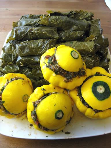 Dolma, wara2 3nab, yalanji, whatever you wanna call it and whatever you put in it. Here's an interesting recipe Dolma Aesthetic, Iftar Ideas, Vegetables Dishes, Ramadan Food, Wanna Call, Ramadan Recipes, Food Out, What Is Your Favorite, Vegan Cheese