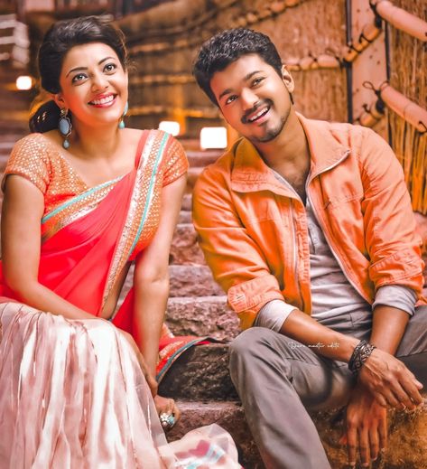 Jilla vijay kajal hd photo Jilla Vijay Images Hd, Jilla Movie Images, Jilla Vijay Images, Mother And Baby Images, Lyrics Images, Couples Pic, Punjabi Wedding Couple, Status Wallpaper, Camera Wallpaper