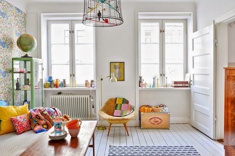 My Scandinavian Home / A happy Swedish home with bright colours and bold prints  // #Architecture, #Design, #HomeDecor, #InteriorDesign, #Style Swedish House, Colourful Living Room, Living Room Scandinavian, Scandinavian Interior Design, Scandinavian Living, Scandinavian Interior, Scandinavian Home, Living Room Inspiration, Home Fashion