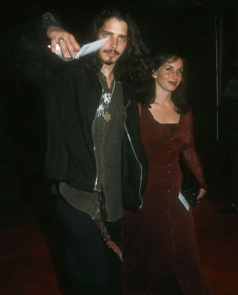 Chris Cornell 90s Aesthetic, Susan Silver Cornell, Chris Cornell Necklace, Susan Silver, Chris Cornell And Susan Silver, Riot Grrl, Chris Cornell Children, Chris Cornell On Stage, Grunge Fits