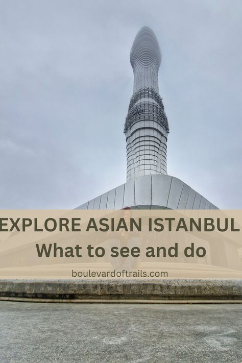 Not as popular as the European side, but Asian part of Istanbul still has a lot to offer. What to see, where to go in Istanbul? Sultan Mosque, Bosphorus Bridge, Balkan Peninsula, Famous Architects, Great Hobbies, Beautiful Park, Boat Trips, Where To Go, Beautiful Views