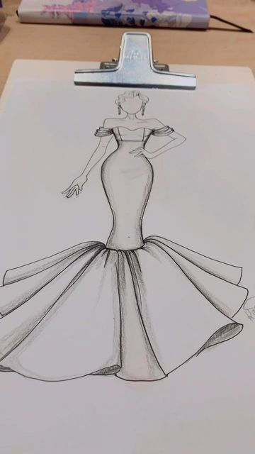 Drawing Ideas Fashion Design, Dress Art Ideas, Fashion Design Collection Drawing, Sketch Of Dresses Design, Fashion Drawing Dresses Sketches Art, Sketch Of Dress, Shape Dress Illustration, Fashion Dress Drawing Sketches Art, Drawing Of Dresses Sketches