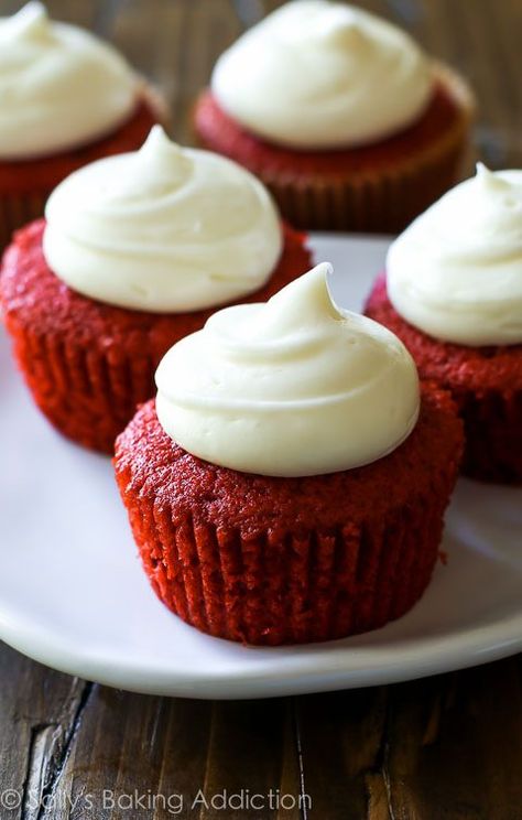 Classic Red Velvet Cupcakes with Cream Cheese Frosting - learn what makes this classic recipe so good! sallysbakingaddiction.com Simple Red Velvet Cupcakes, Sallysbakingaddiction Cupcakes, Red Velvet Cupcake With Cream Cheese Frosting, Small Batch Red Velvet Cupcakes, Moist Red Velvet Cupcakes, Red Velvet Cupcakes No Buttermilk, Red Velvet Cupcakes Cream Cheese Icing, Filled Red Velvet Cupcakes, Super Moist Red Velvet Cupcakes