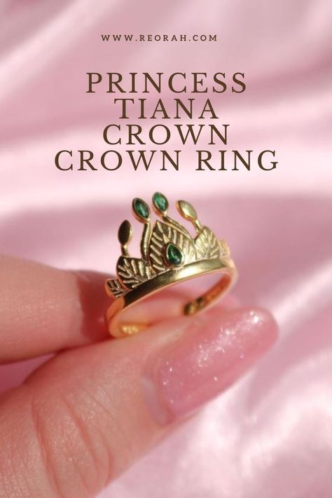 #aesthetic #tiktok #instagram #pinterest #trendy #jewelry #jewelrytrends #reorah #princesstiana #disneyjewellery #tianacrownring #ringoftheday #princessjewellery #princessandtheforg #pinterestinspired #pinterestgirl #pinterestaesthetic #tianaring #ringstack #disneyring #crownring #princessandthefrogring #princesstianaring Tiana Crown, Buzzfeed Friends Quiz, Disney Princess Jewelry, Disney Rings, Ring Aesthetic, Princess Jewelry, Princess And The Frog, Princess Tiana, Princess Inspired