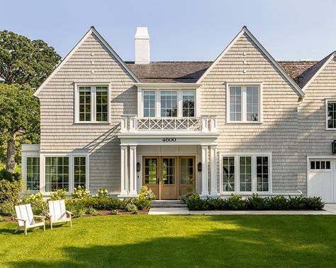 Custom Homes Hamptons Exterior, Wayzata Minnesota, Residence Interior, Flat Roof, Twin Cities, Custom Home Builders, Home Builder, Custom Home, New Builds