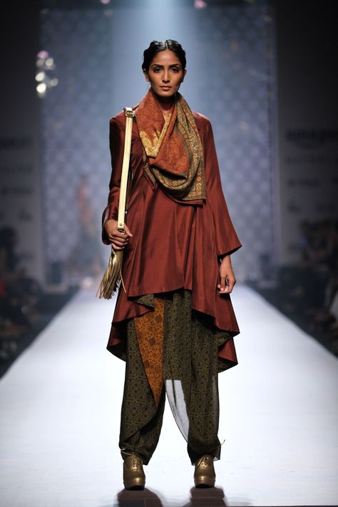 Maroon asymmetric jacket kurta with mustard and olive grreen printed dhotis and maroon printed stole available only at Pernia's Pop Up Shop. Historical Indian Clothing, Fantasy Indian Clothing, Desert Mouse, Hindu Clothing, Indian Women Clothing, Asian Clothing, Thai Fashion, India Clothes, Ethno Style