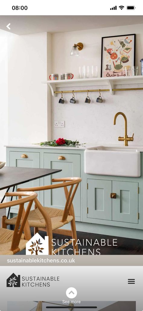 Dark Grey Shaker Kitchen, Small Kitchen Storage Ideas, Green Shaker Kitchen, Georgian Farmhouse, Blue Shaker Kitchen, Sustainable Kitchen Design, Grey Shaker Kitchen, Reclaimed Wood Kitchen, Kitchen Storage Ideas