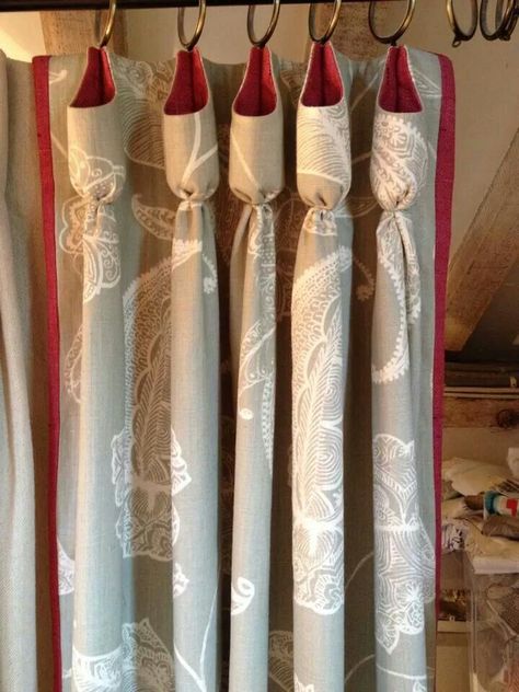 Modern Curtain Design, Dining Room Drapes, Cottage Curtains, Window Treatments Ideas, Drapery Styles, Drapery Designs, Curtain Headings, Curtain Styles, Stylish Curtains