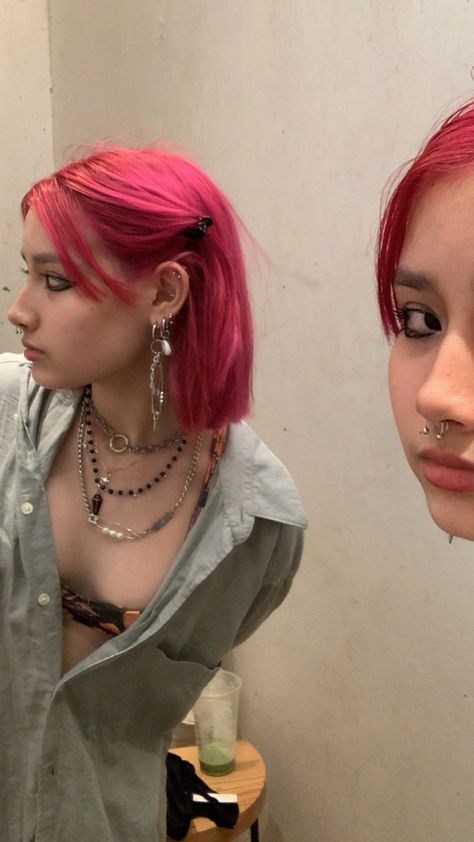 Short Pink Hair Aesthetic, Hot Pink Short Hair, Pink Short Hair, Hot Pink Hair, Asian Short Hair, Peinados Fáciles Para Cabello Corto, Haircut And Color, Hair Dye Colors, Cut My Hair