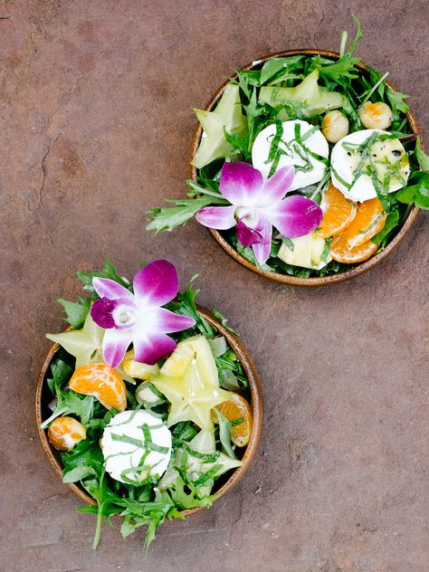 Mixed Greens Salad w/Lilikoi Vinaigrette, Honey Macadamia Nuts, & Goat Cheese — Fix Feast Flair Hawaiian Salad, Mixed Greens Salad, Great Salad Recipes, Greens Salad, Goat Cheese Recipes, Salad Mixed Greens, Hearty Salads, Hawaiian Food, Cheese Recipe