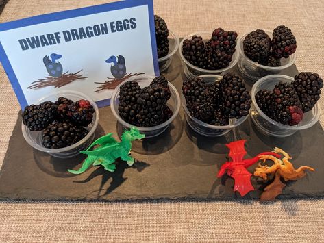 How To Train Your Dragon Snack Ideas, Red Velvet Muffins, Birthday Dragon, Party Food Table, Halloween Lunch Box, Dragon Baby Shower, Dragons Love Tacos, Party Food Spread, Dragon Birthday Parties