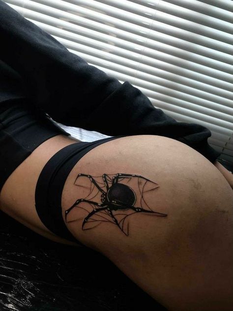 Spider Tattoo For Women Leg, Y2k Wings Tattoo, Emo Spine Tattoo, Thigh Tattoos Women Grunge, Cool Goth Tattoos, Tattoo Ideas Edgy, 666 Tattoo Ideas, Grudge Tattoos, Goth Tattoos For Women