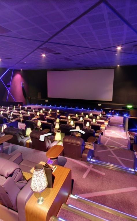 Movie Theater At Home, Cinema Room Design, Cinema Idea, Candy Room, Home Theater Room Design, Theatre Pictures, Theatre Inspiration, Theater Room Design, Theatre Interior