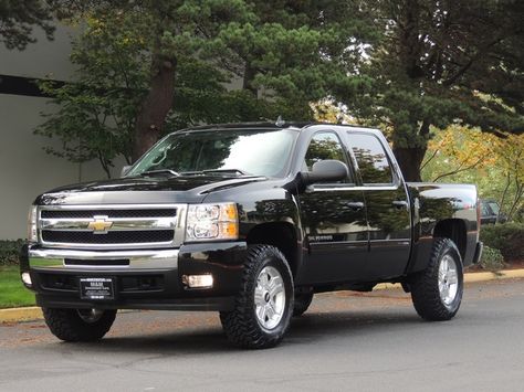 2011 Chevrolet Silverado Z71 Chevrolet Silverado 2015, Silverado Z71, 2013 Silverado, Chevy Silverado, Chevy Trucks, Chevrolet Silverado, Chevy, Monster Trucks, Rap