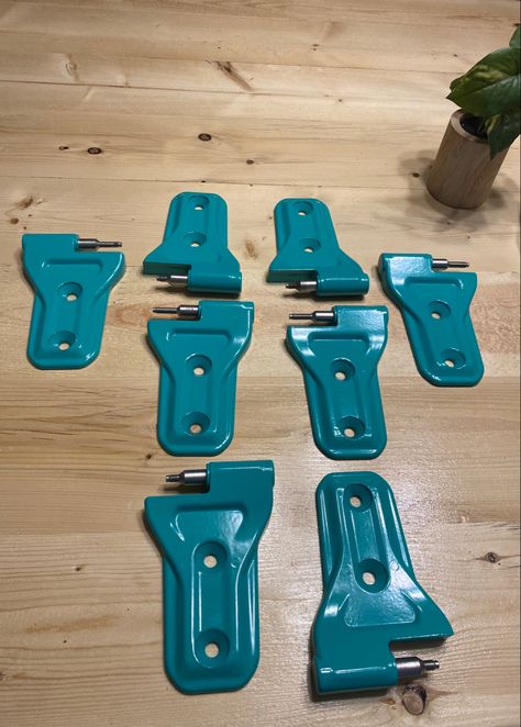 Turquoise Car Accessories, Jeep Aesthetic, Turquoise Car, Jeep Things, Bronze Wheels, Jeep Mods, Jeep Ideas, Jeep Wrangler Accessories, Wrangler Accessories