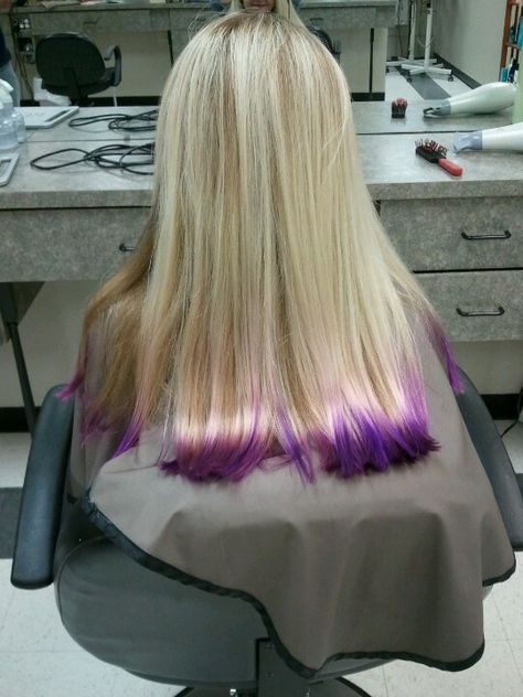 dont want it to be this blunt. Purple dip dye Purple Tips On Blonde Hair, Purple Hair Ends Dips, Dip Dye Long Hair, Blue Hair Dip Dye, Blonde Dip Dye On Brown Hair, Blond Hair With Purple Tips, Dyed Tips Long Hair, Purple Dipped Hair, Dyed Hair Ends Tips