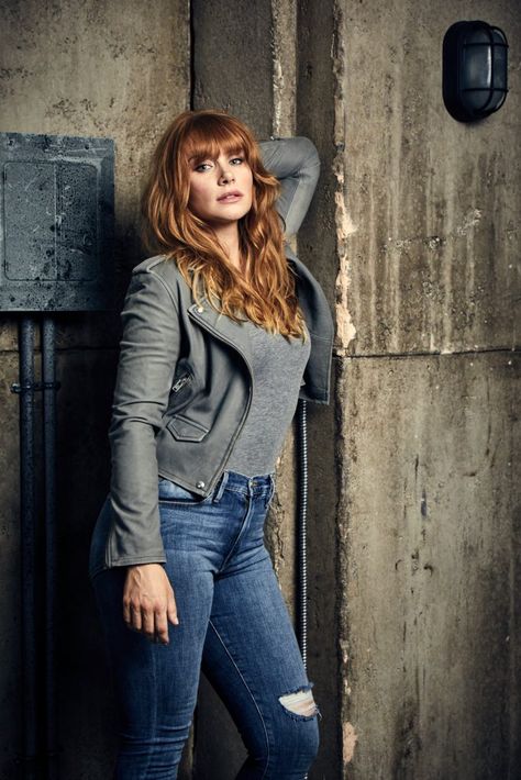 Brice Dallas Howard, Dallas Howard, Bryce Dallas Howard, Redhead Beauty, Actrices Hollywood, Celeb Crushes, Nice Tops, Celebrities Female, Redheads