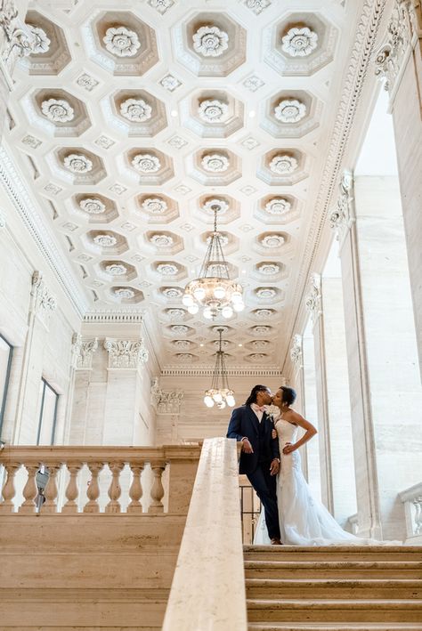 Looking for a downtown Chicago Wedding photography inspiration? Click the photo to view more from the Chicago Board of Trade, Union Station and Room 1520. #chicagounionstation #chicagounionstationweddingphotos #unionstationchicago #weddingsindowntownchicago #downtownchicagoweddingphotographers #howtoposeabridalparty #bridalpartyposing #bridalpartyinspiration Chicago Union Station Wedding Photos, Union Station Chicago Wedding, Chicago Union Station Engagement Photos, Chicago Cultural Center Wedding, Union Station Chicago, Chicago City Hall, City Hall Wedding Photography, Elegant Wedding Ideas, Chicago Cultural Center