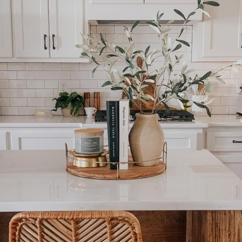 Magnolia Home Inspired Decor, Kitchen Side Table Decor, Kitchen Counter Styling Farmhouse, Kitchen Counter Island Decor, Kitchen Vase, Kitchen Color Scheme, Kitchen Island Decor Ideas, Kitchen Decor Hacks, Magnolia Kitchen