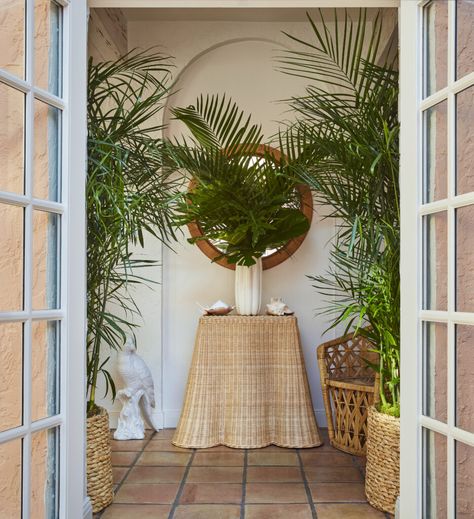 Tropical Mudroom, Palm Beach Regency Decor, The Colony Hotel Palm Beach, Island Whimsy, Old Florida Decor, Kemble Interiors, Florida Home Decorating, Africa House, Tropical Inspiration