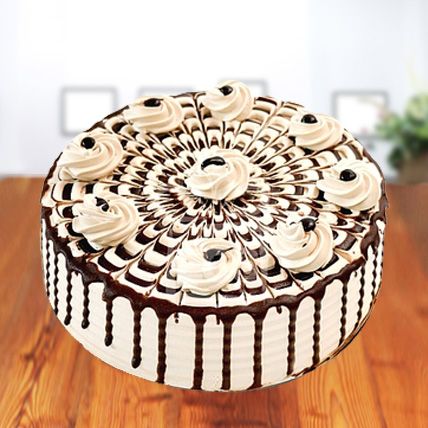 Birthday Cakes | Online Birthday Cakes | Birthday Cakes Online Cappuccino Cake, Crazy Video, Cake Decoration Ideas, Fresh Fruit Cake, Butterscotch Cake, Cake Filling Recipes, Chocolate Cake Designs, Chocolate Truffle Cake, Decoration Patisserie