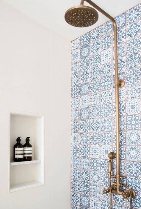 Greece Bathroom, Makeover Kamar Mandi, Ikea Ektorp, Cute Dorm Rooms, Home Decor Hacks, Diy Bathroom Remodel, Diy Bathroom, Bathroom Renovations, Bathroom Makeover